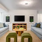Central 3Bd Wpool And Covered Patio 10 Min To Fll