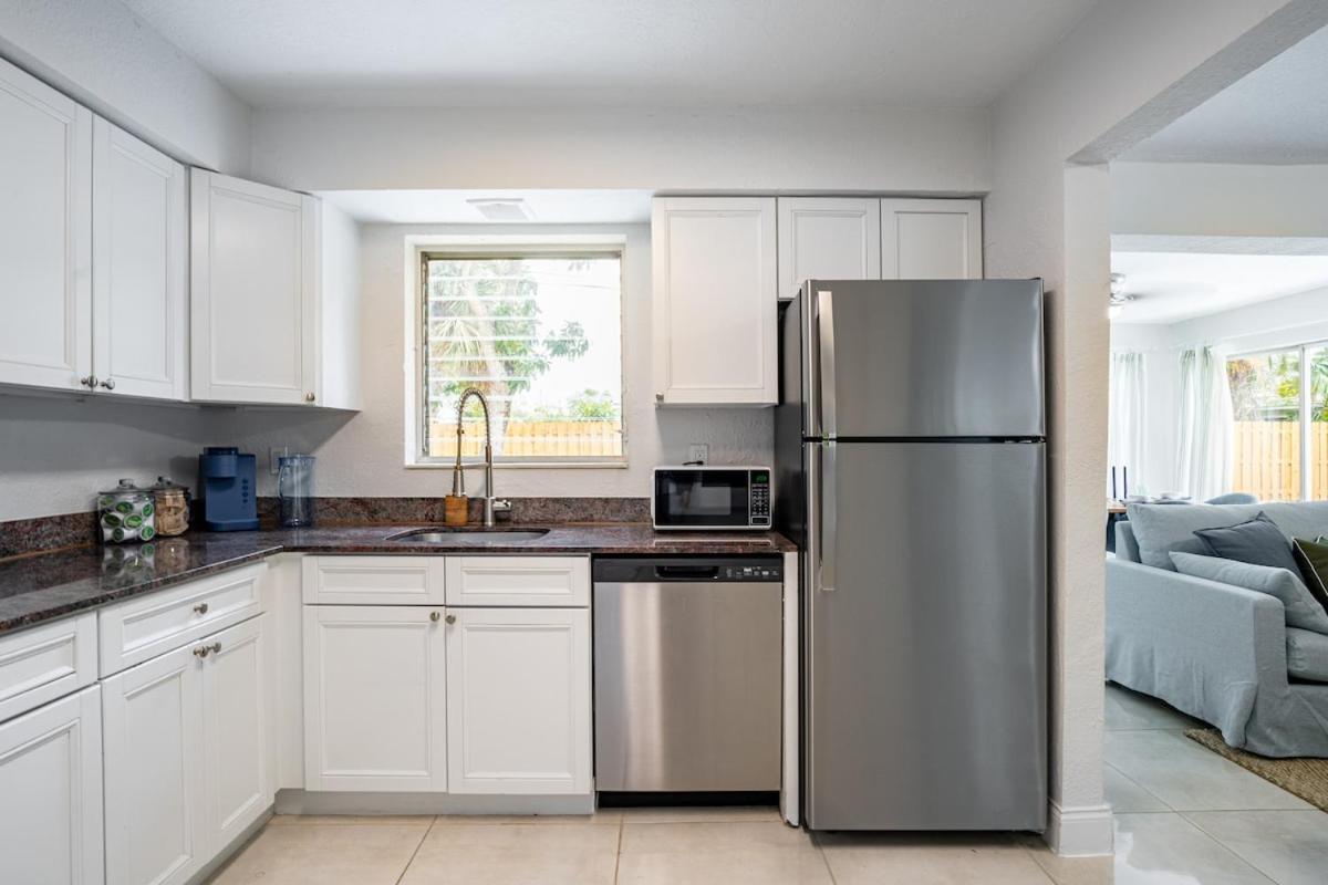 3bd Wpool And Covered Patio 10 Min To Fll