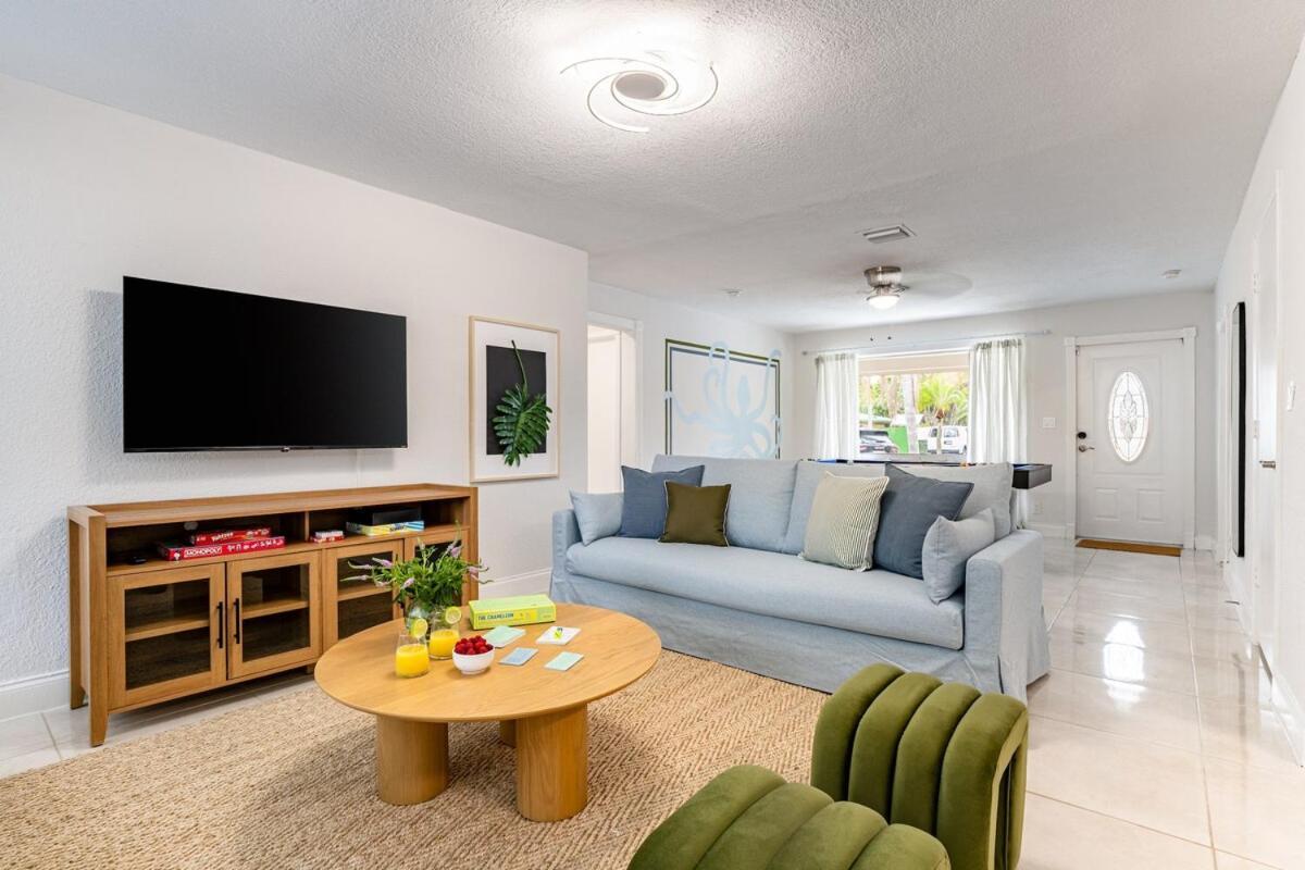 Apartment 3bd Wpool And Covered Patio 10 Min To Fll